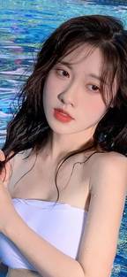 福尔摩斯小姐海报